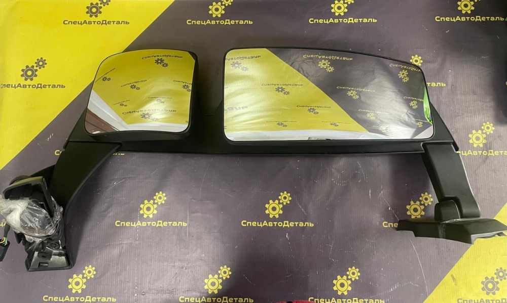 лев